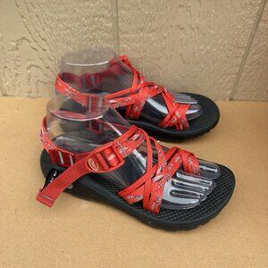 Chaco ZCLOUD X2 Remix Strappy Sandals Shoes Red Orange Geometric Women’s Size 7